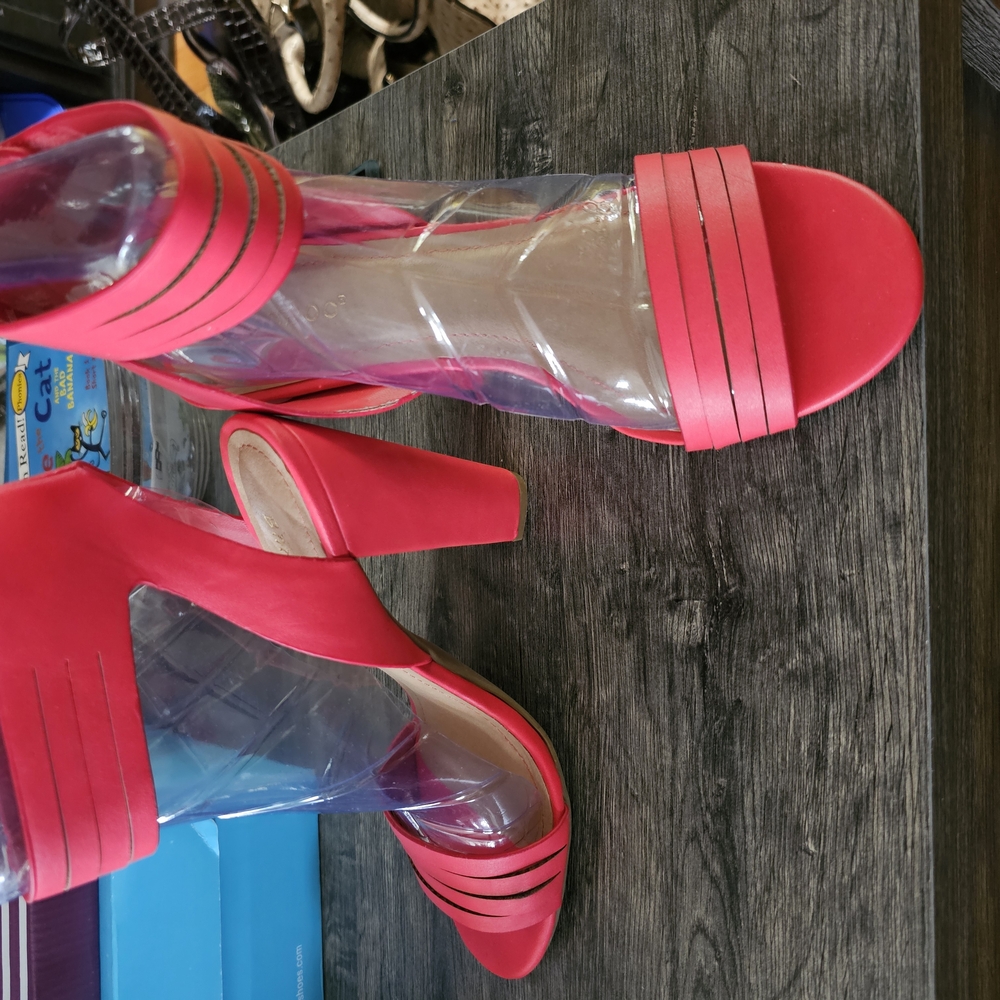 BAMBOO Coral Heels Modern Design